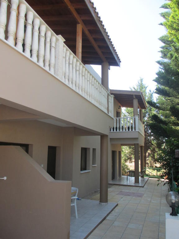 Anastasia Holiday Apartments Klorakas Buitenkant foto